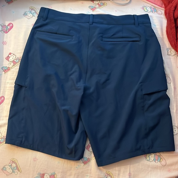 32 Degrees Cool swimsuit cargo shorts - Picture 3 of 4